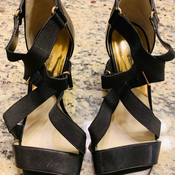 MICHAEL Michael Kors Strappy Heels 7M - Picture 2 of 8
